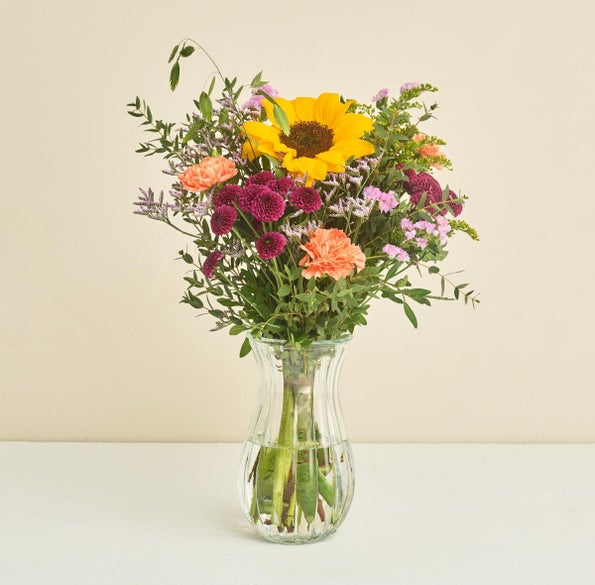 Floristens kreative buket, farverige nuancer